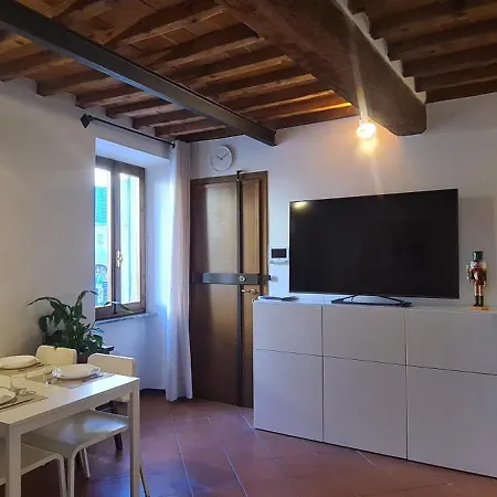 Il Micco House