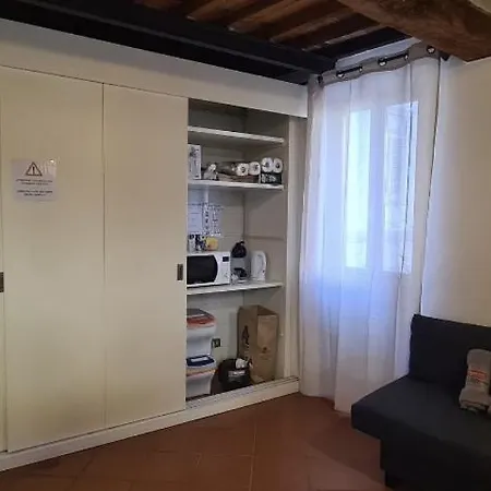 아파트 Il Micco House